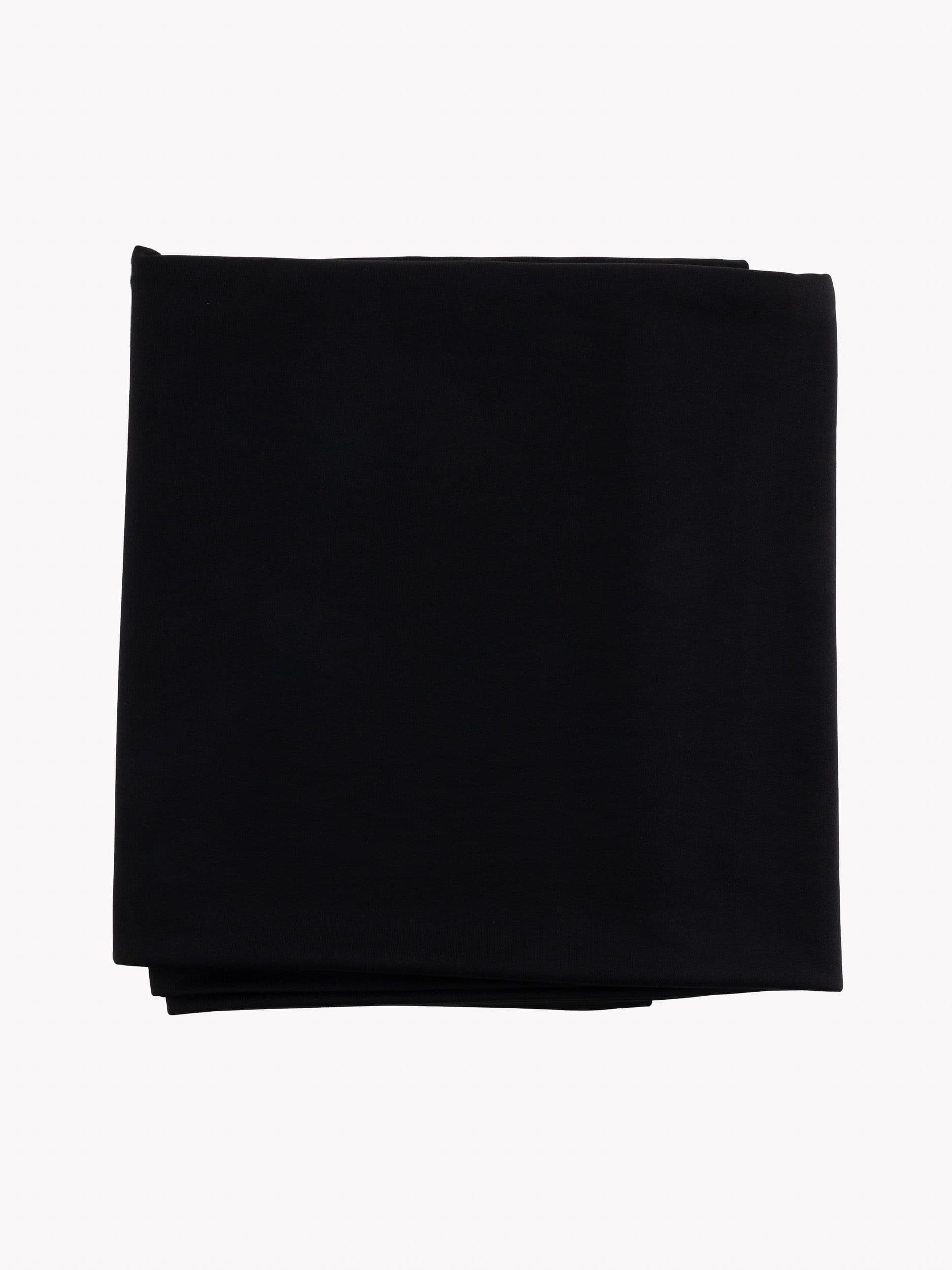 MANTEL NEGRO POLIÉSTER 2,3x2.3m.